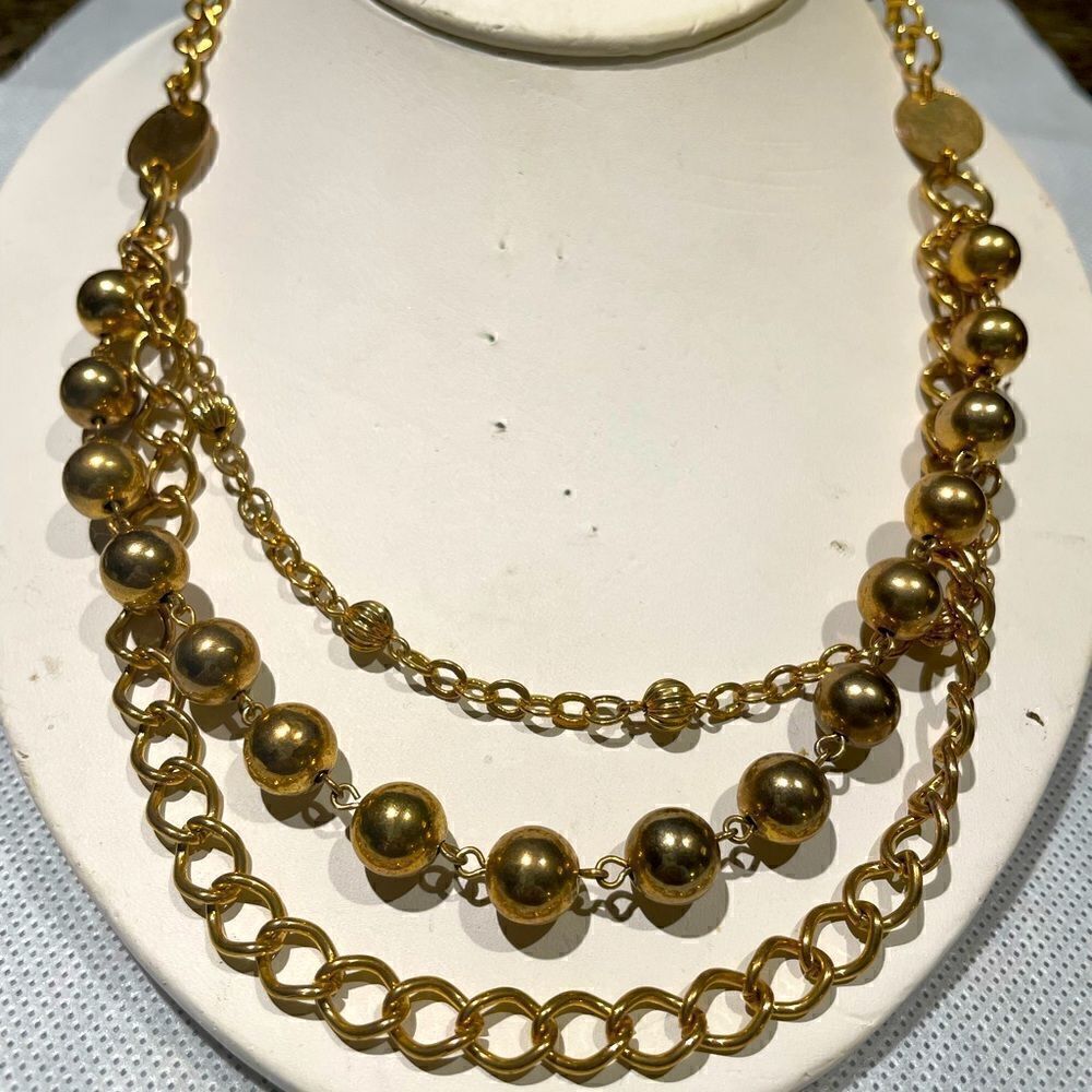 Gold tone necklace - Picture 1 of 5